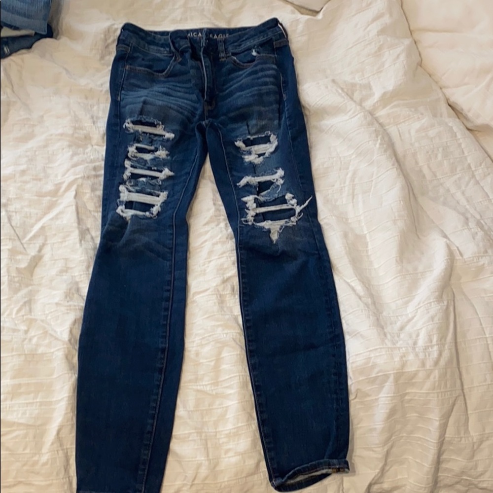 Size 6 American Eagle stretch jeans.